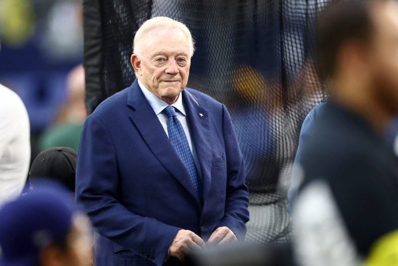 NFL fines Jerry Jones for middle finger gesture in Cowboys vs. Jets