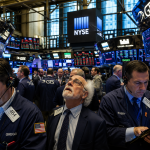 Evening digest: Moonshot causes AI selloff, Apple retakes top market cap crown